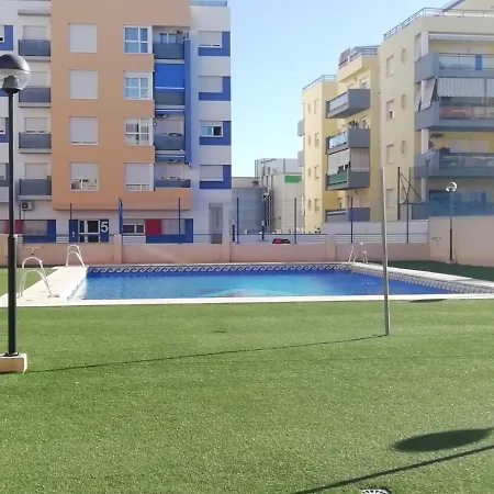 Apartamento En Con Piscina Y Parking *