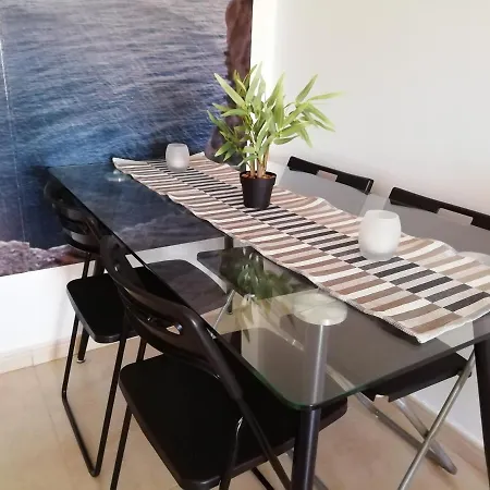 شقة Apartamento En Con Piscina Y Parking *