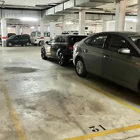 Apartamento En Con Piscina Y Parking فوينخيرولا